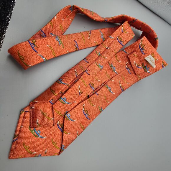 BVLGARI BULGARI Neck Tie. Venice Gondolas On Red Silk 7 Fold  Made In Italy - Picture 8 of 8